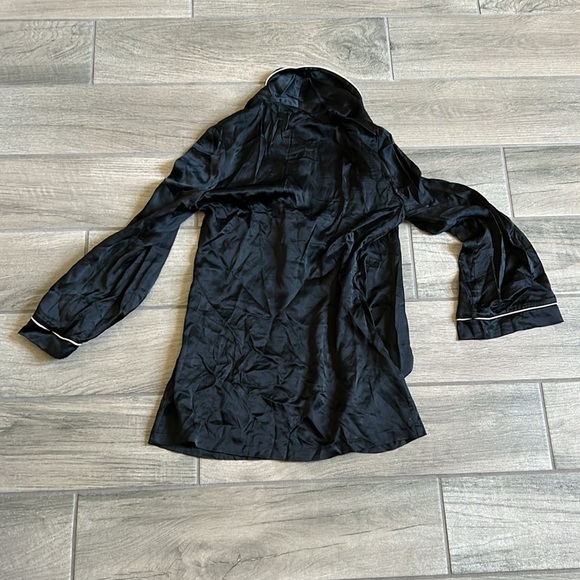 Agent provocateur short robe - Picture 6 of 6